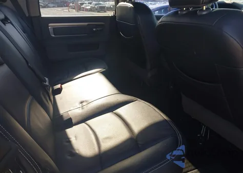 2013 Ram 1500 Big Horn z USA, uszkodzony, nr VIN 1C6RR7LT9DS630547